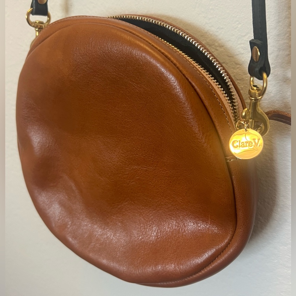 Clare V Round Crossbody Bag in Brown